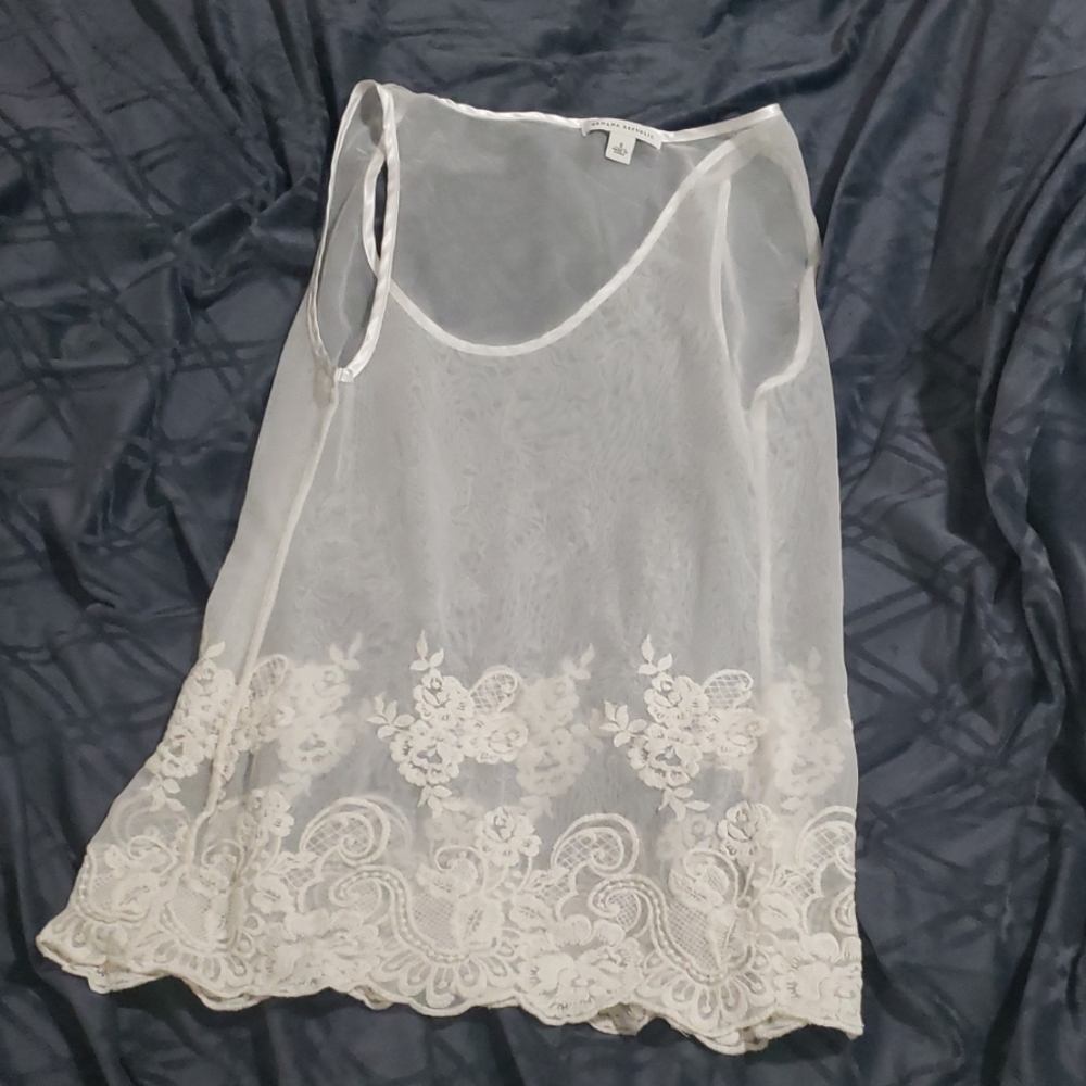 Banana republic mesh lace tank top